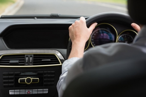■<5月コラム>役員運転手、男性と女性で能力にどんな違いがあるの?