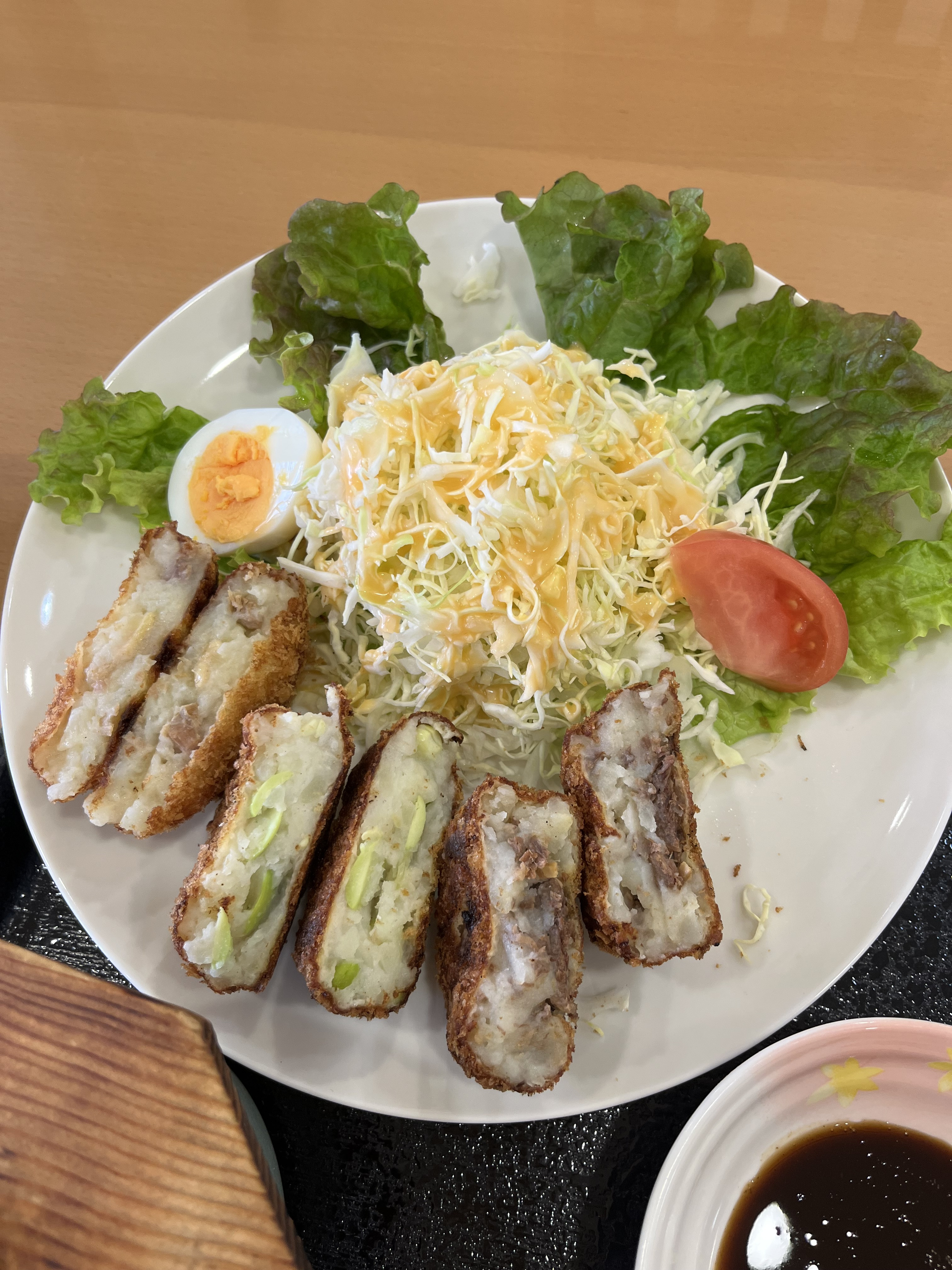 館コロ(左:比内地鶏、中央:枝豆、右:馬肉).JPG