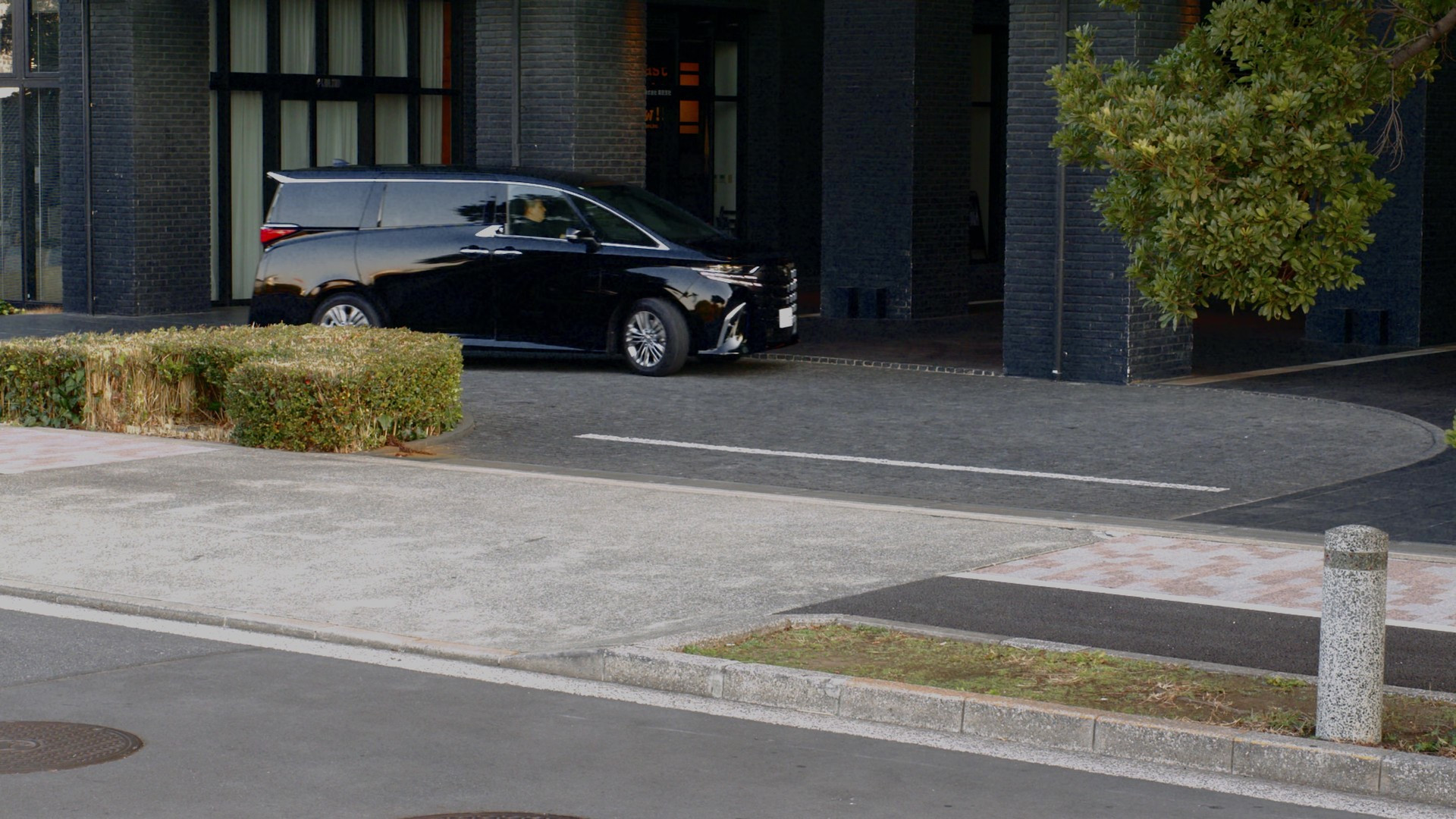 日本のリーダーに、最高のサービスを。