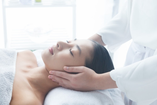 定番メニュー <表情筋マッサージ>の名前変更について