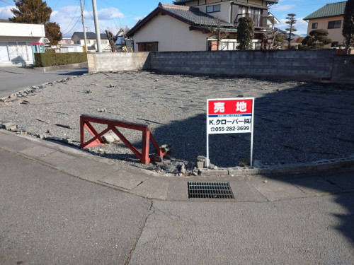 売地(富士川町大椚)350万円