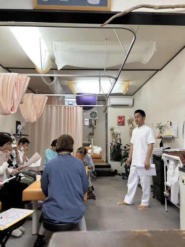 整体塾（思考の裏側と身体の仕組み）
