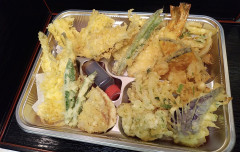 ちょと贅沢な天ぷら盛り合わせ