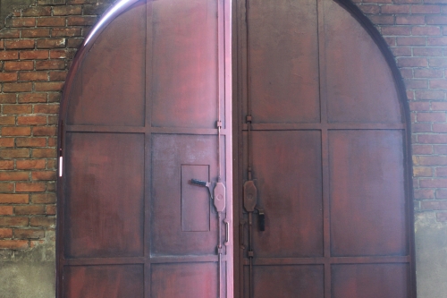 Door01.JPG