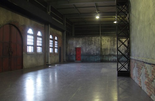 Room Ex1.JPG