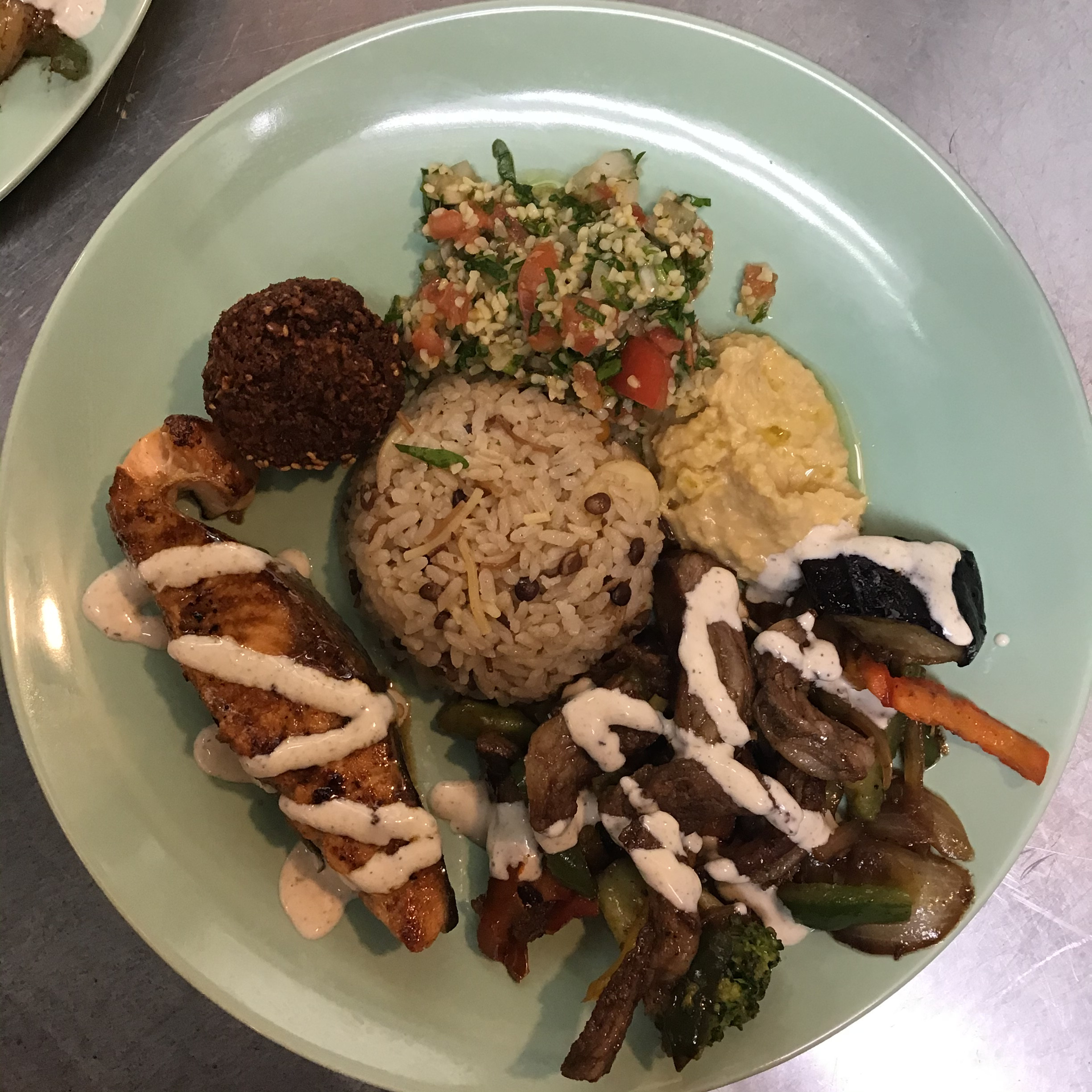 Abu Essam スペシャルプレート / Abu Essam Special Plate