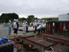 施工総研視察1.jpg
