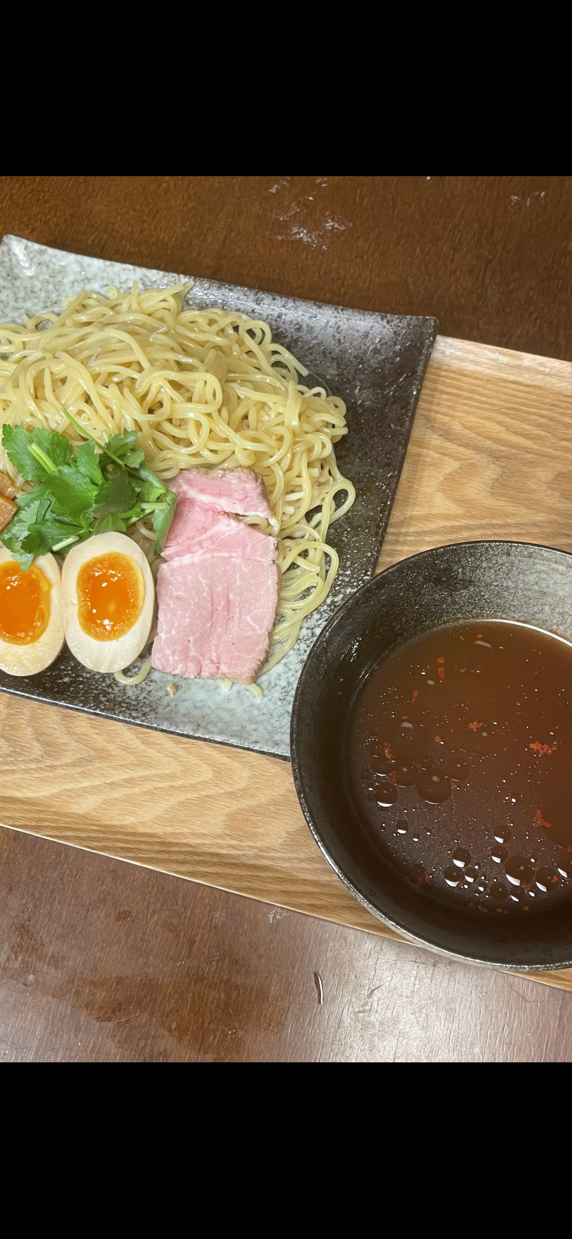 つけ麺(魚介スープ焼き豚入り)750円