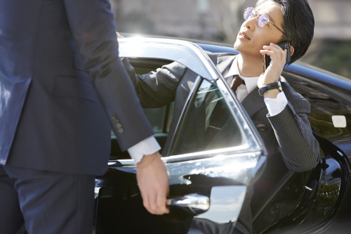 ■<7月コラム>専属運転手を雇いたい人必見!こんな人を運転手にするといい!