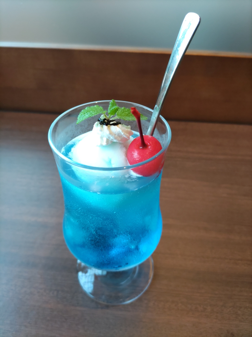 ラムネアイスのEver Blur クリームソーダ
