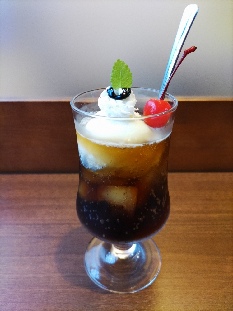 コーラフロート_DSC_1211_20220831撮影.JPG