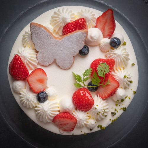 バースデーケーキのご予約承ります🎂