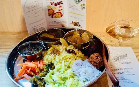 アトリエ・ロロルカ ヴィーガンスパイスランチ