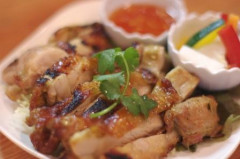 ガイヤーン/屋台式鶏肉の炙り焼き 