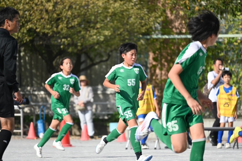 アルバム 4/20 更新 > 2024.10.12 6年生 練習試合 浜田山JSC戦