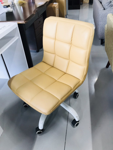【モコモコチェア】入荷☆