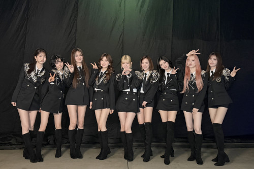 NiziU Live with U 2026 “NEW EvoNUtion” LINE音源のコーラスに参加!