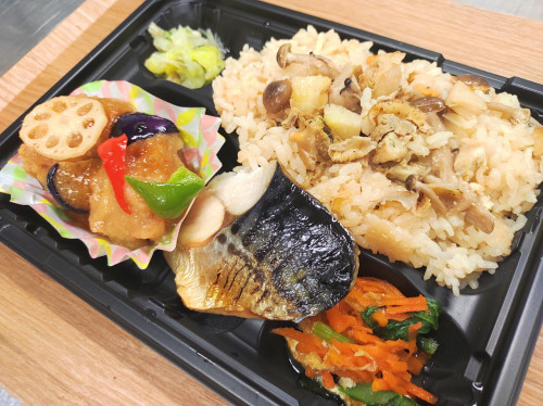 新登場☆帆立の炊き込みごはんの和食御膳