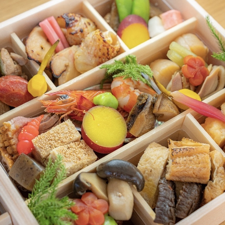 お節料理