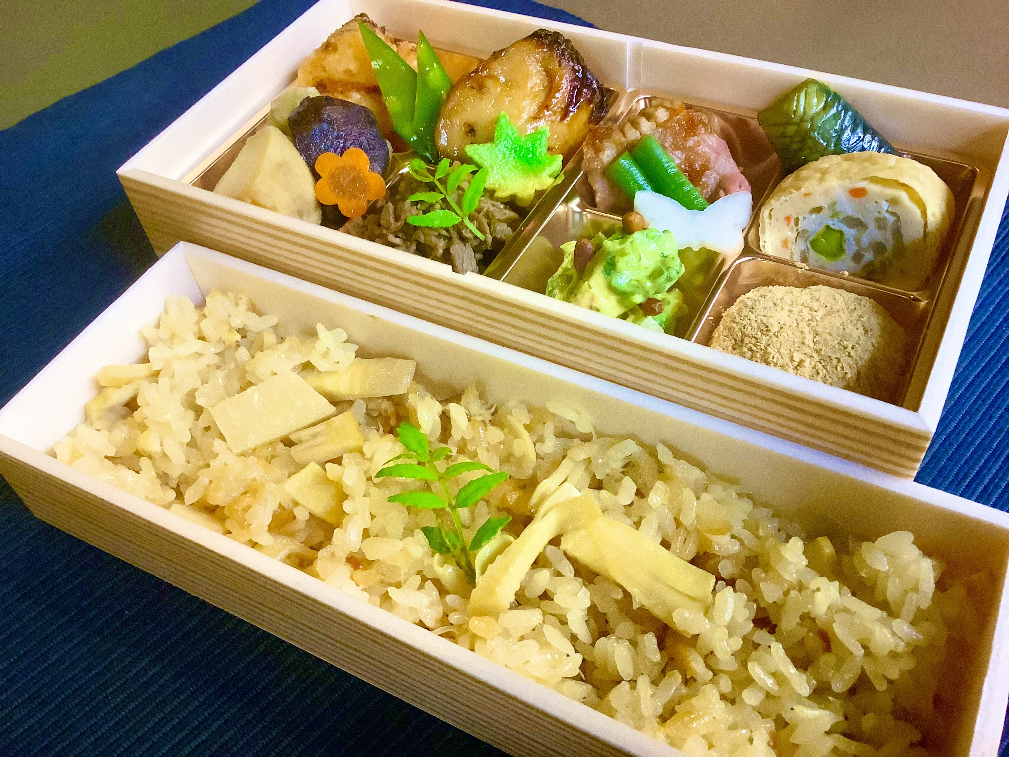 母の日会席弁当のお知らせ