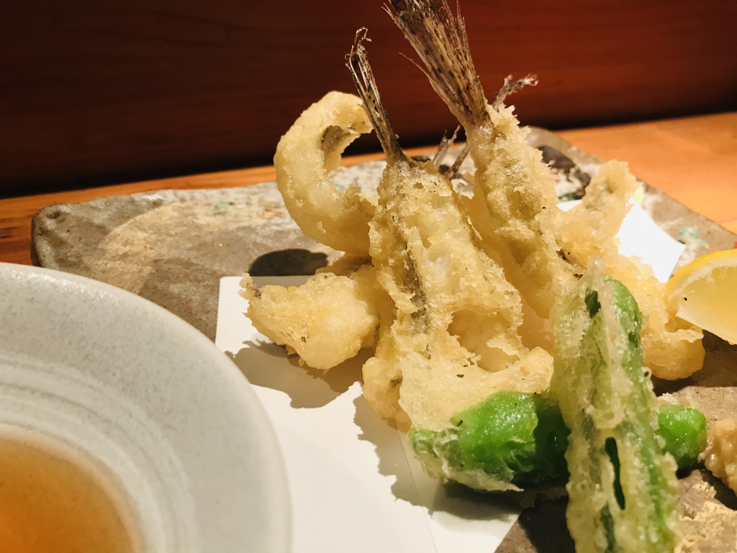 天ぷらのような和食から居酒屋メニュー、創作料理まで…お料理のメニューは常時80品以上ございます。
