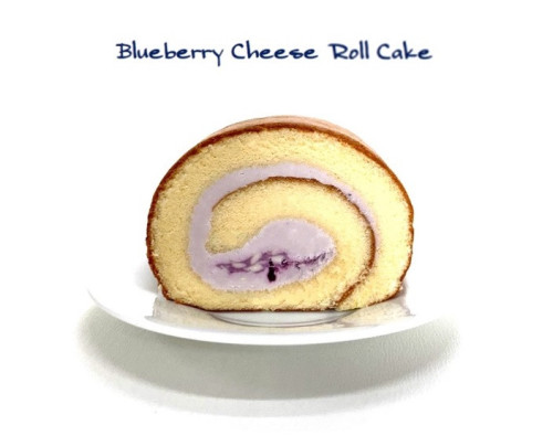 【季節・数量限定】６月 ブルーベリーチーズ 生ロールケーキ