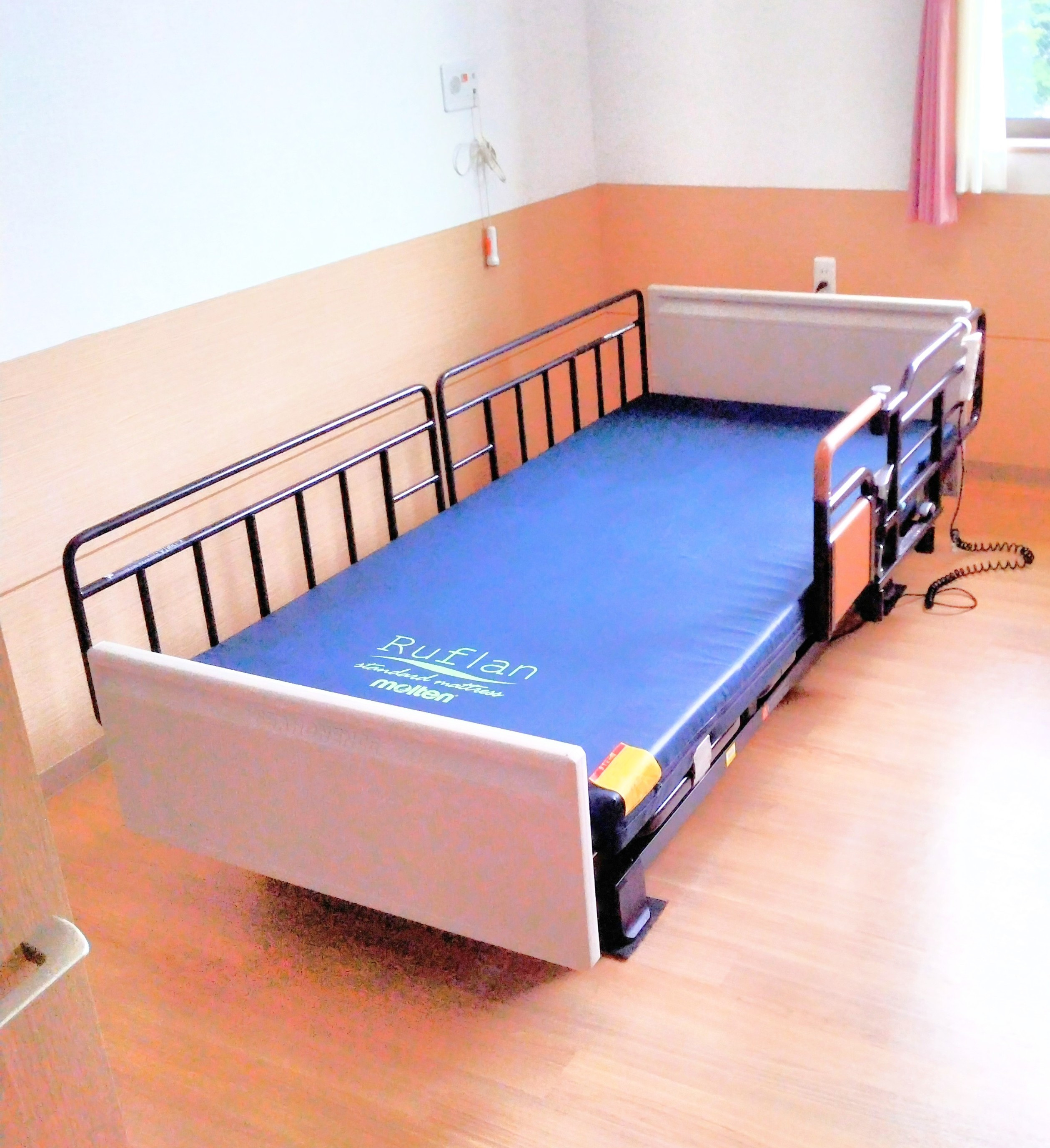 合同会社 ヘルプ - 介護ベッド（特殊寝台）の解体・組立・移設サービス