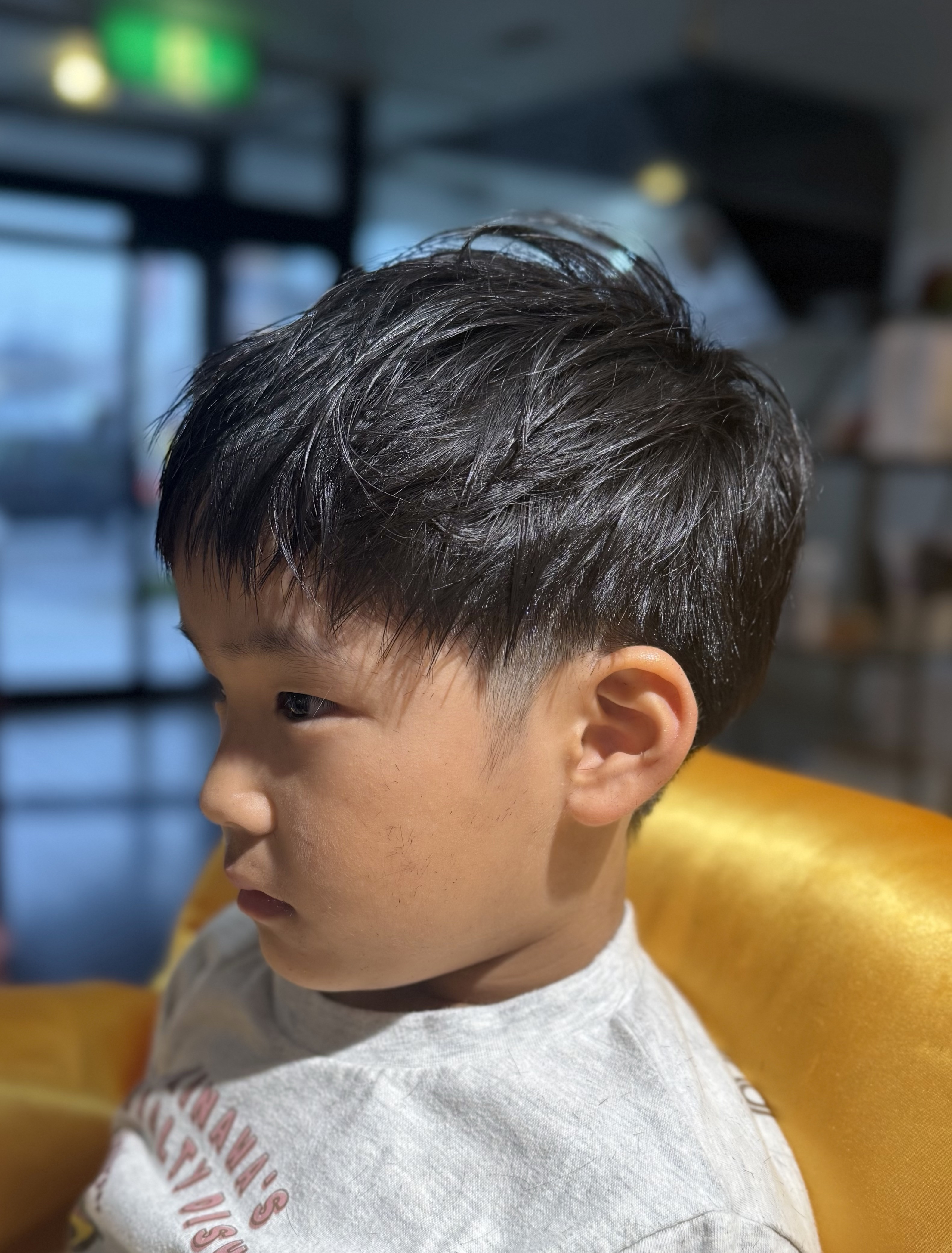 2025年現在、男の子に人気のある お子様ヘアスタイル❣️