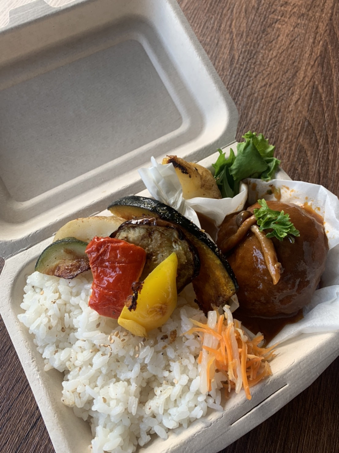 ハンバーグ弁当