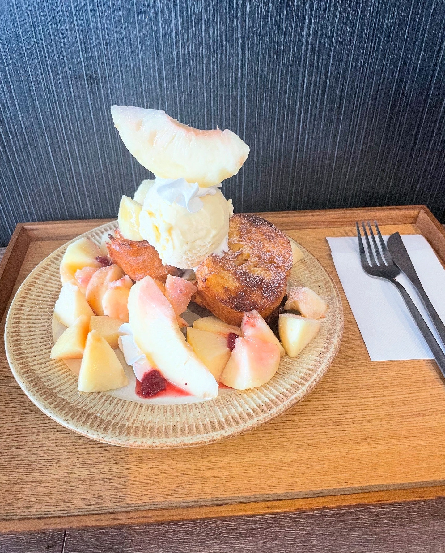 桃のフレンチトースト