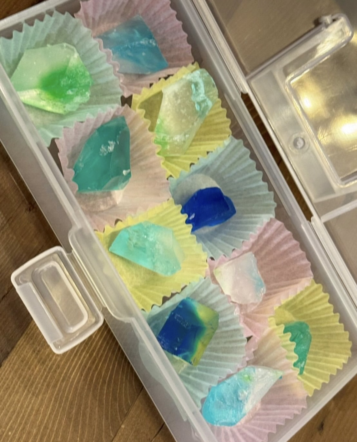 宝石石鹸💎