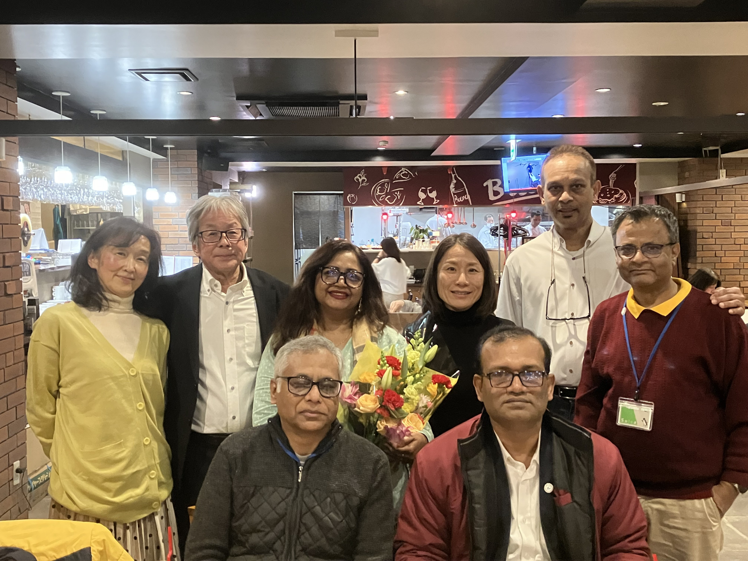 3月19日、JICAの研修のためバングラデシュからSALMA  AKTERさんら6名が来日しました。29日まで滞在します。パドマで歓迎会を開催しました。