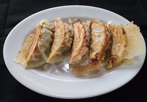 当店自慢の餃子をご自宅でどうぞ!