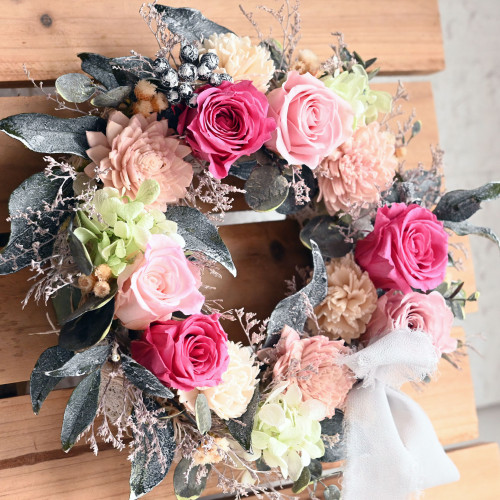 バラとユーカリのリース