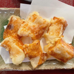 ちくわの天ぷら(Chikuwa-tenpura)・fried fish cake・？？・天妇罗炸竹轮