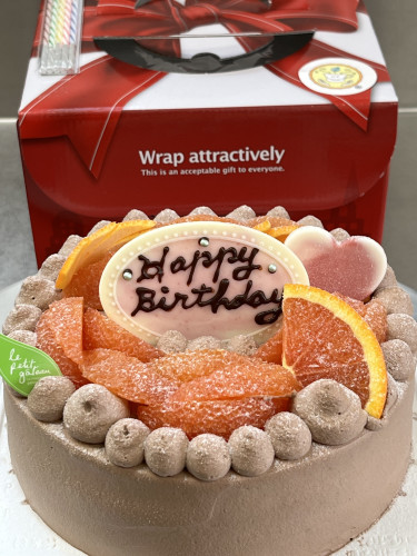 【オレンジの生チョコバースデーケーキ♪】