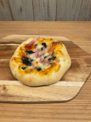 ほうれん草とベーコンぱん