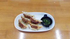 餃子(5個入)