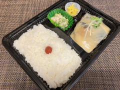 サバの味噌煮弁当
