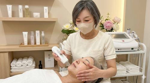 【新メニュー登場】肌に優しいのに効果を実感!ドクター監修「乳酸ピーリング×生コラーゲン」の魅力とは?