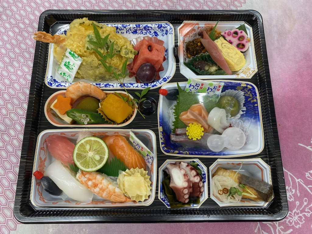 仕出し弁当