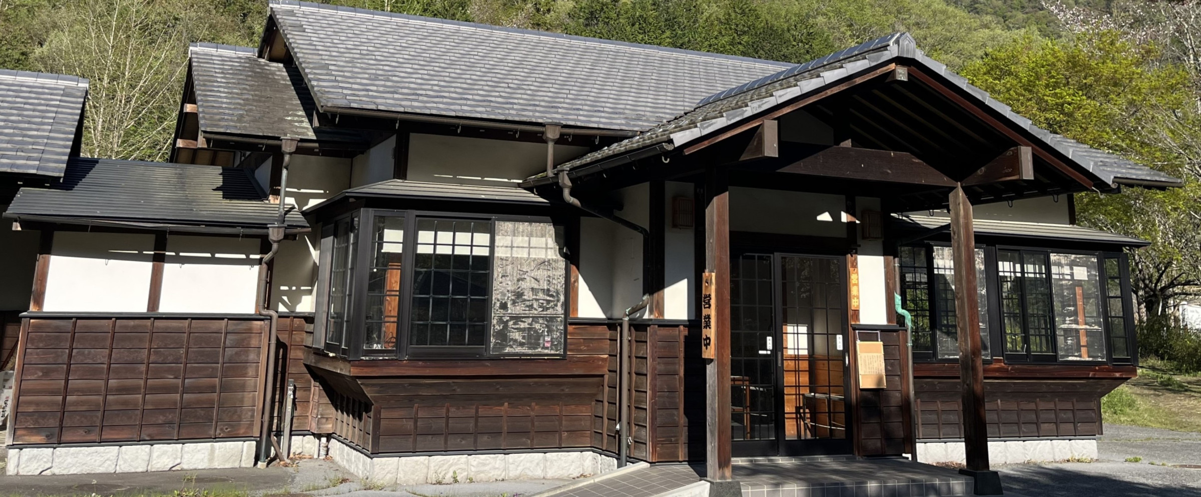 道の駅しもべ食事処外観