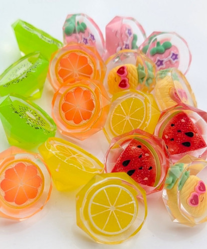 この夏限定!! フルーツキャンディー🍉🍍🍋🍓