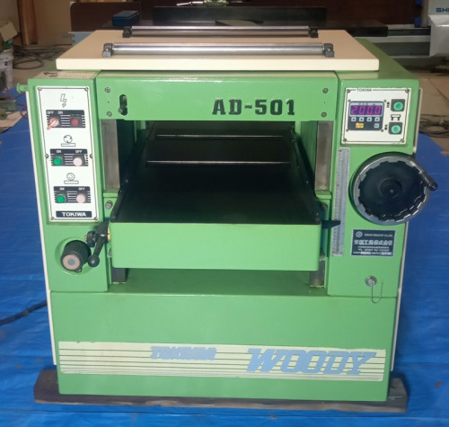 常盤工業 AD-501(デジタル表示付)