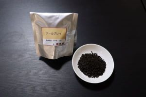 紅茶葉の量り売りやってます。