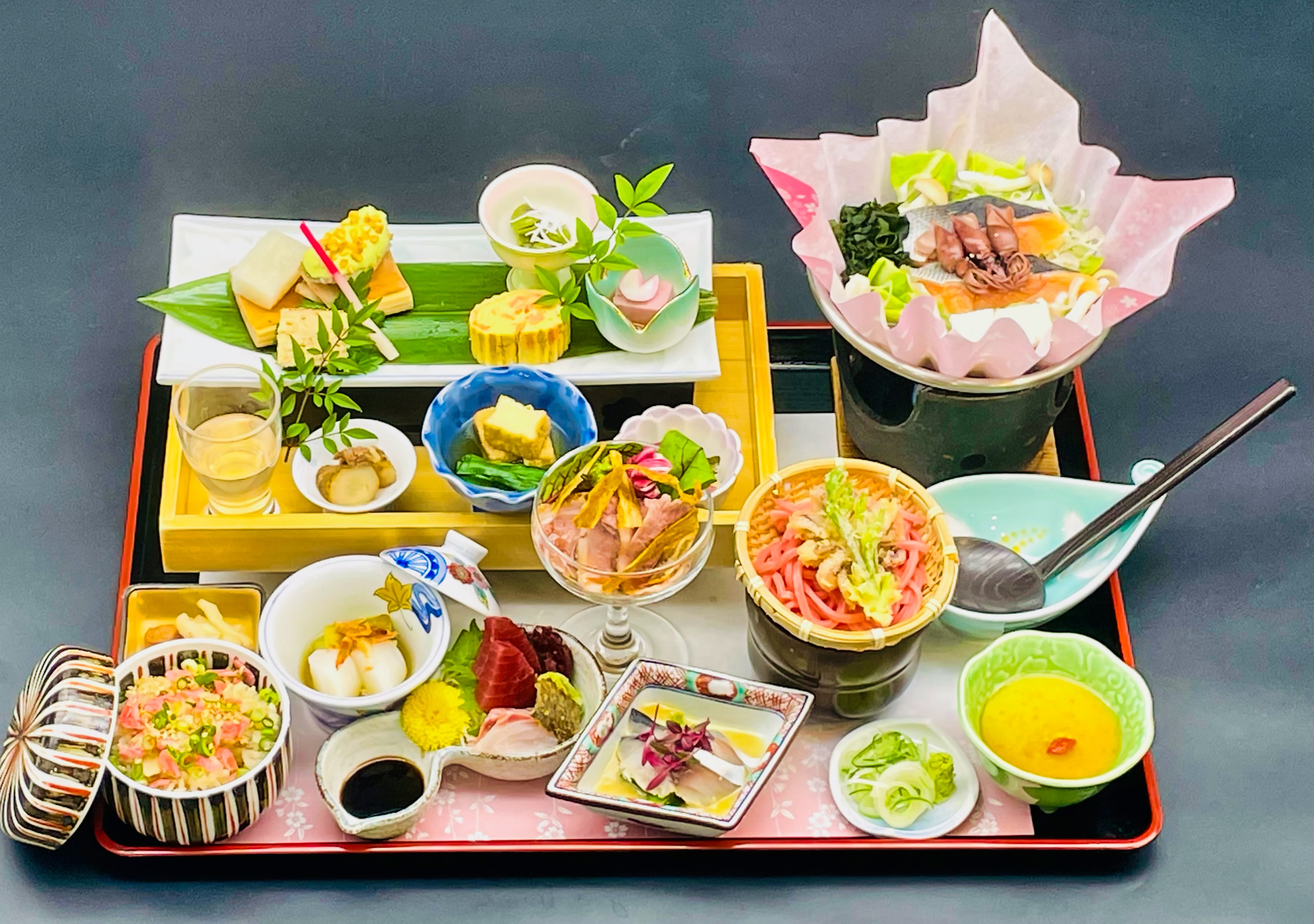 【レストラン紅梅】4月のおすすめランチ♪