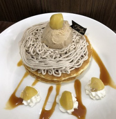 モンブランパンケーキセット