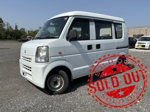 平成25年式 スズキ エブリイ 軽箱 バン 4WD(パートタイム) ハイルーフ お買い得車!! No.5304