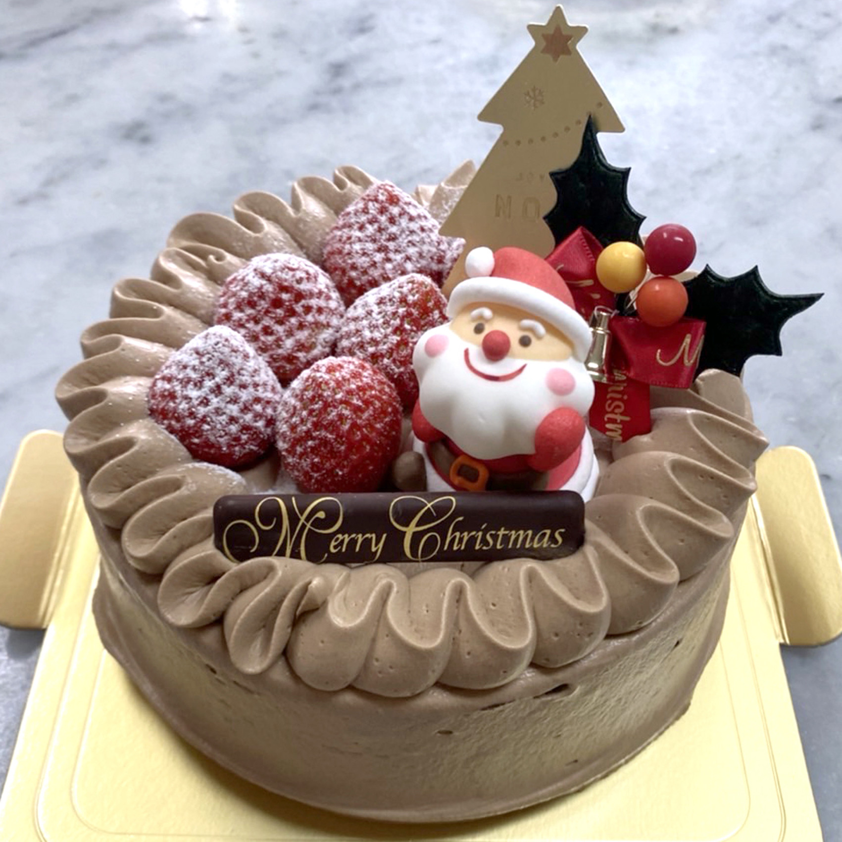 ノエル生チョコいちごデコ