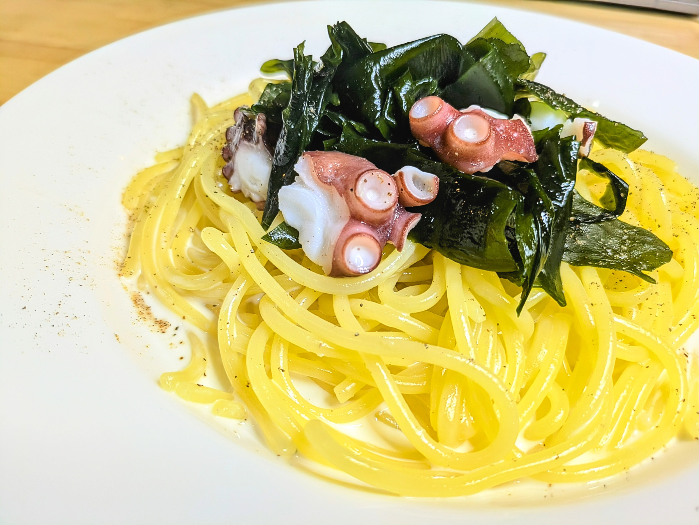 明石蛸とワカメのわさびクリーム